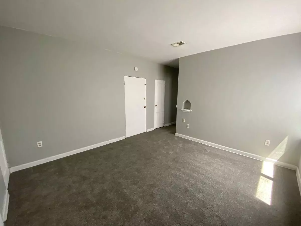 En808 Apartment for rent in Bettendorf, IA