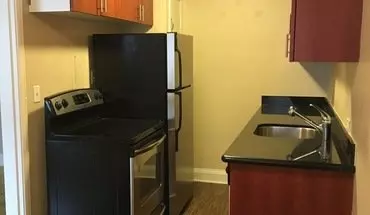 2 of 6 Remodeled, Spacious One Bedroom 1 Block From Kerry Park! Great Location!! Apartment for rent in Seattle, WA