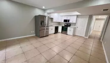 4 of 13 3637 Country Club Blvd- Apt B.- Updated 2br/2ba Duplex In Prime Cape Coral Location – Fenced Yard, Garage & More! House for rent in Cape Coral, FL