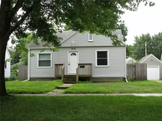 2 Bedroom, 1 Bath House Apartment for rent in Waterloo, IA