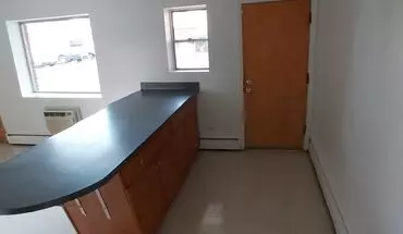 3 of 8 R.e.j. &amp; Associates Llc. 2112 Apartment for rent in Broadview, IL