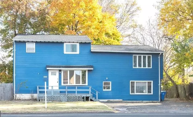 Spacious 6 Bedroom - **1 Month Free Rent** Apartment for rent in Levittown, PA