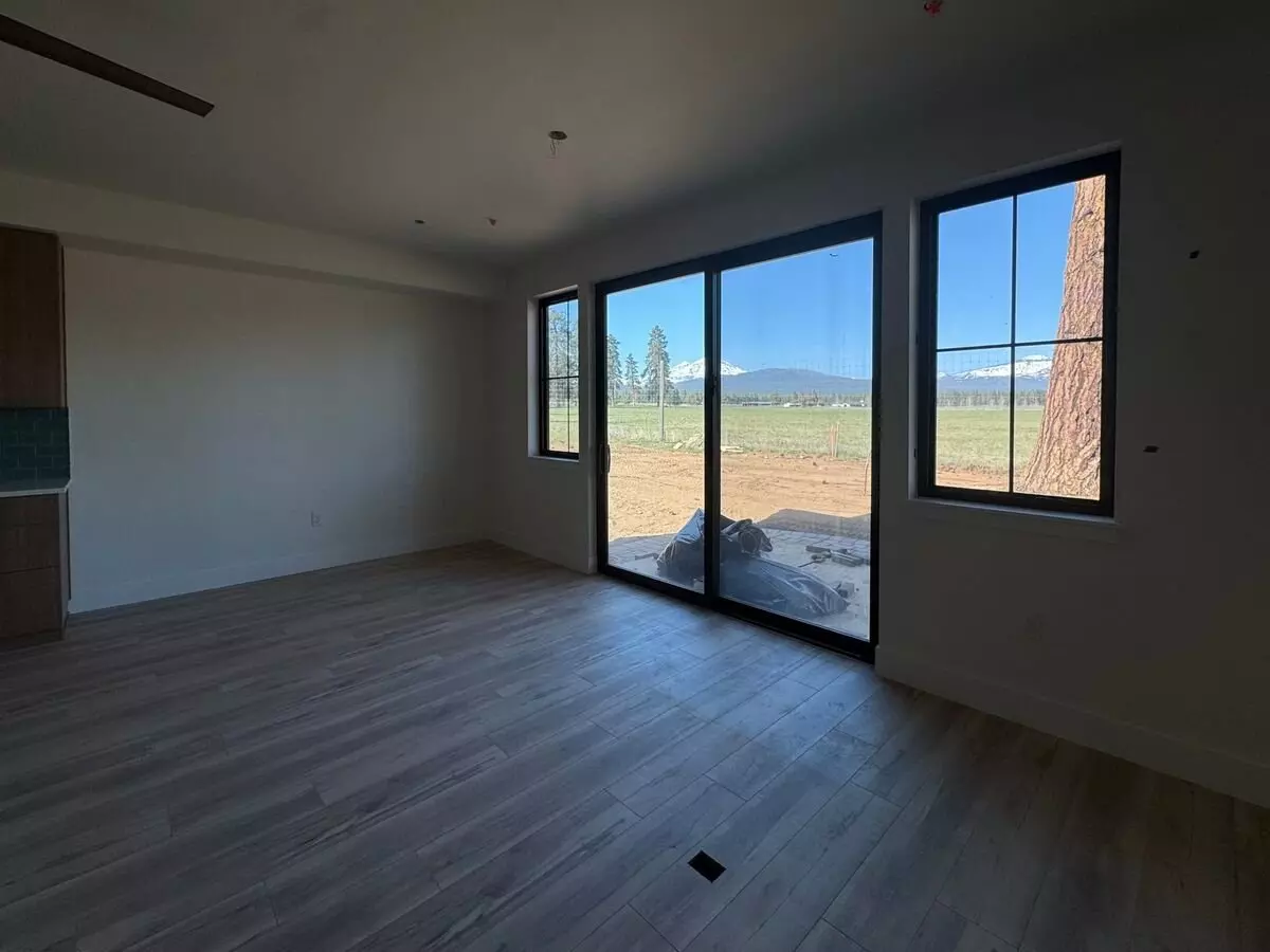 Barn Swallow Apartment for rent in Sisters, OR