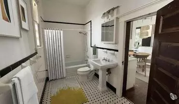 4 of 9 Sawyer Grocery Apartment for rent in Fort Worth, TX
