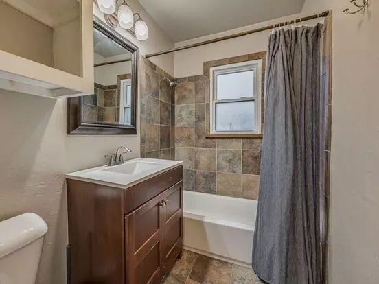 Super Cute 3 Bedroom Bungalow Apartment for rent in Norman, OK