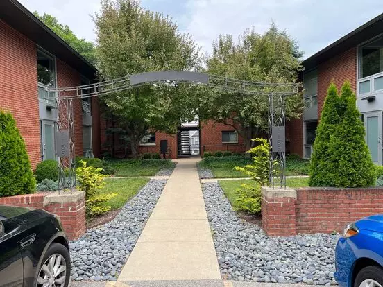 Edgehill Flats Llc Apartment for rent in Columbus, OH