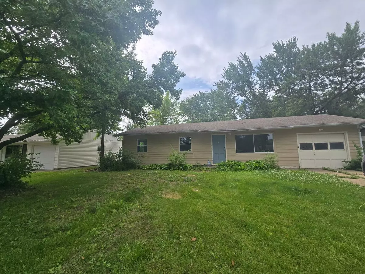 2201 SE 22nd House for rent in Topeka, KS