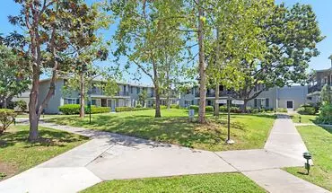 4 of 23 Park Magnolia Apartment Homes Apartment for rent in Tustin, CA