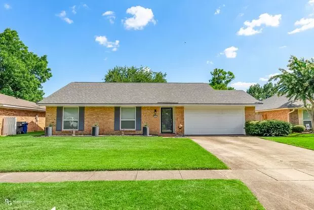 121 Napoleon Apartment for rent in Shreveport, LA