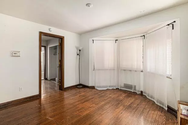 608 W. Washington Apartment for rent in Ann Arbor, MI