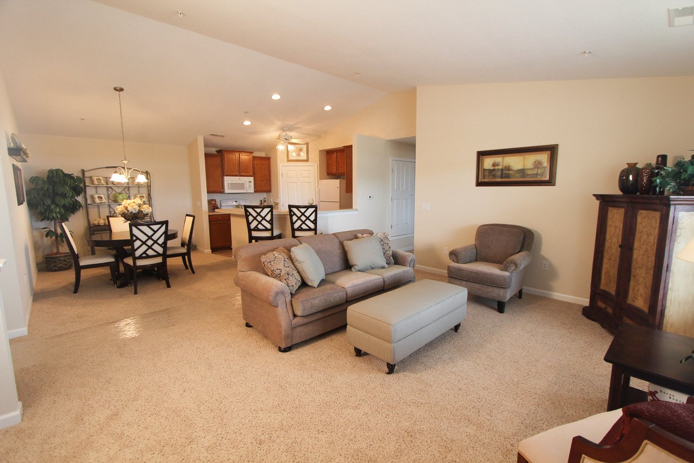 Wales Crossing Apartments North Canton, OH Rentable
