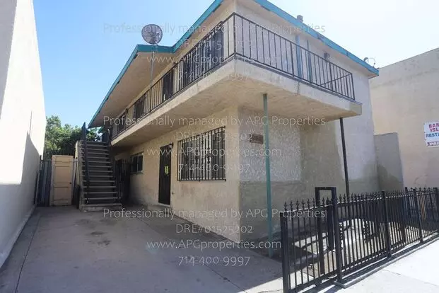 830 E Anaheim St Apartment for rent in Long Beach, CA