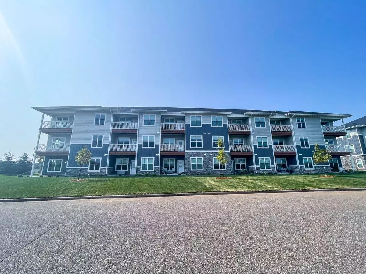 The Current Bldg. 01 Apartment for rent in River Falls, WI
