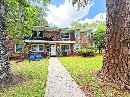 3 E 65th St Apartment for rent in Savannah, GA