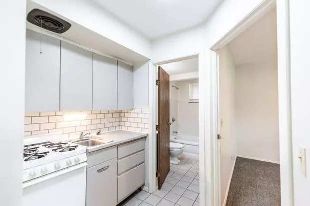 3212 Harry Lee Apartment for rent in Cincinnati, OH