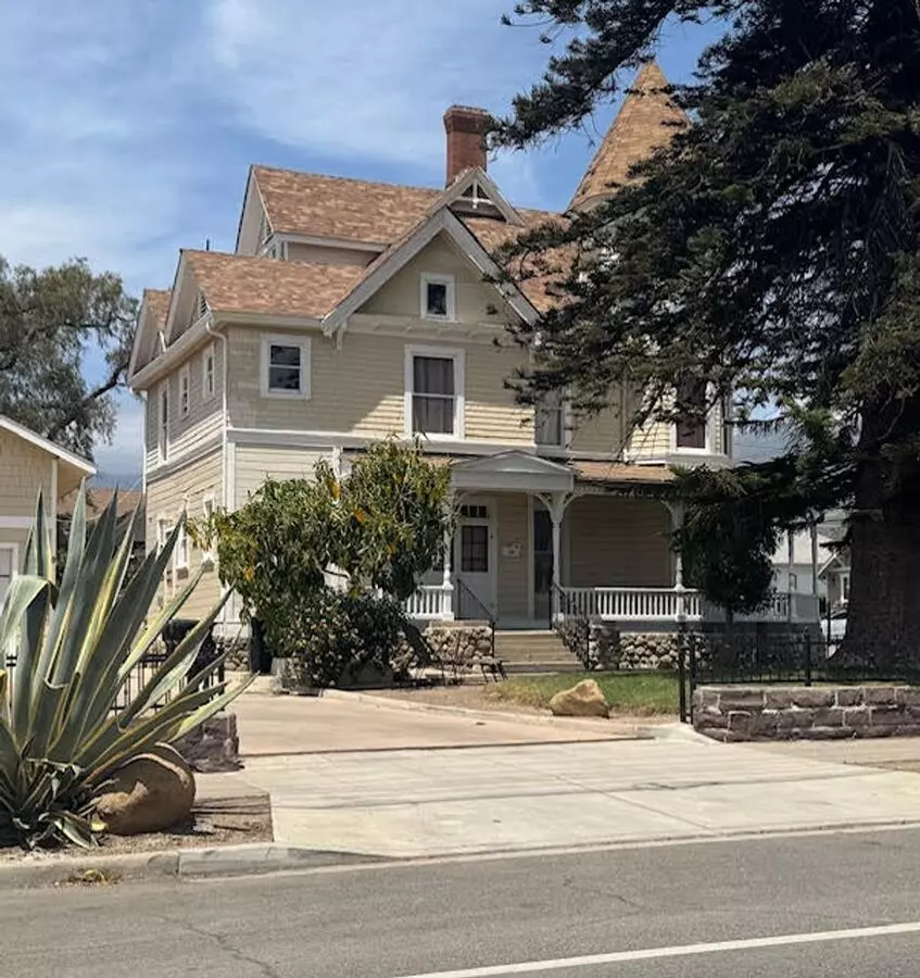 Golden Sails Property Group Llc -933 E. Santa Paula St Apartment for rent in Santa Paula, CA