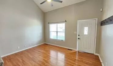 5 of 18 Near Tiny Town Rd! Close To Exit 1! House for rent in Clarksville, TN