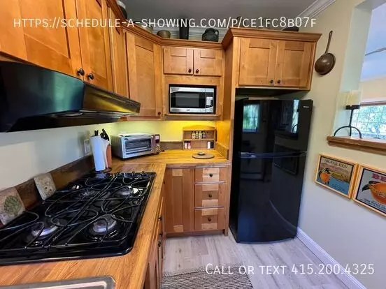 6 Kittiwake Rd Apartment for rent in Orinda, CA