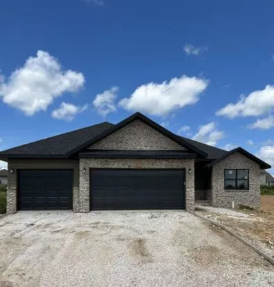 Beautiful, Brand-new 3-bedroom, 2-bath Home In Nixa With A 3-car Garage. Apartment for rent in Nixa, MO