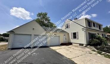 2611 Breton Rd SE Apartment for rent in Grand Rapids, MI