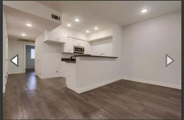 Glenoaks Villas Apartment for rent in Sylmar, CA