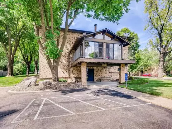Douglas (#11) Apartment for rent in Crystal, MN