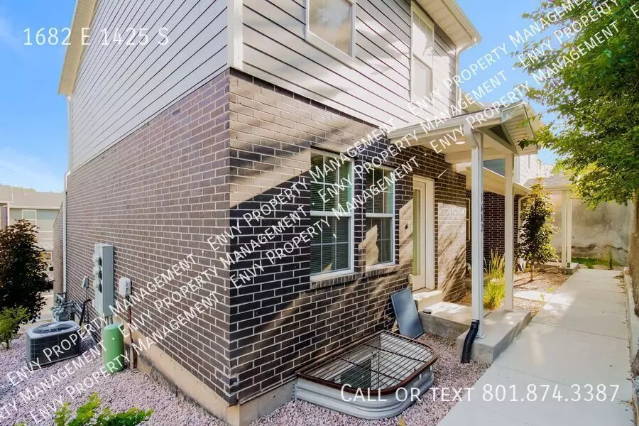 1682 E 1425 S House for rent in Ogden, UT