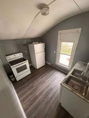609 W Marion St Apartment for rent in Elkhart, IN