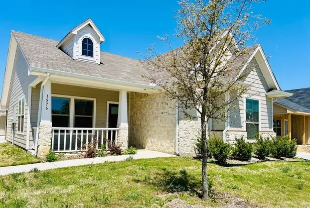 Be The First To Live In This Gorgeous Home!! Apartment for rent in Burleson, TX