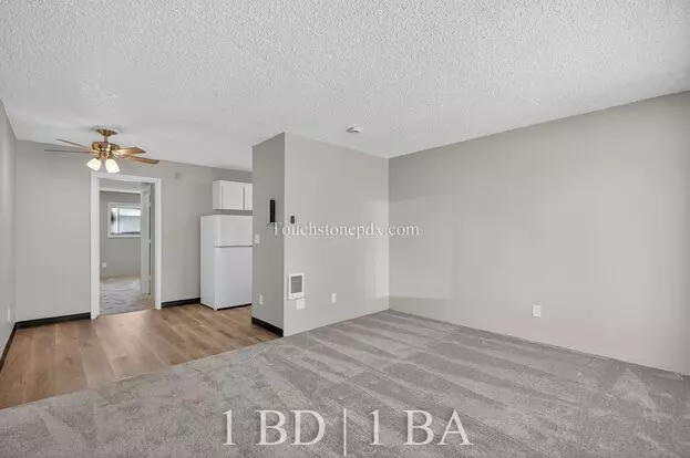 2025-sky Apartment for rent in Portland, OR