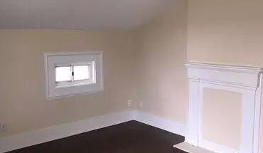 4 of 8 1620 Broadway Apartment for rent in Cincinnati, OH