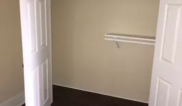 5 of 8 1620 Broadway Apartment for rent in Cincinnati, OH