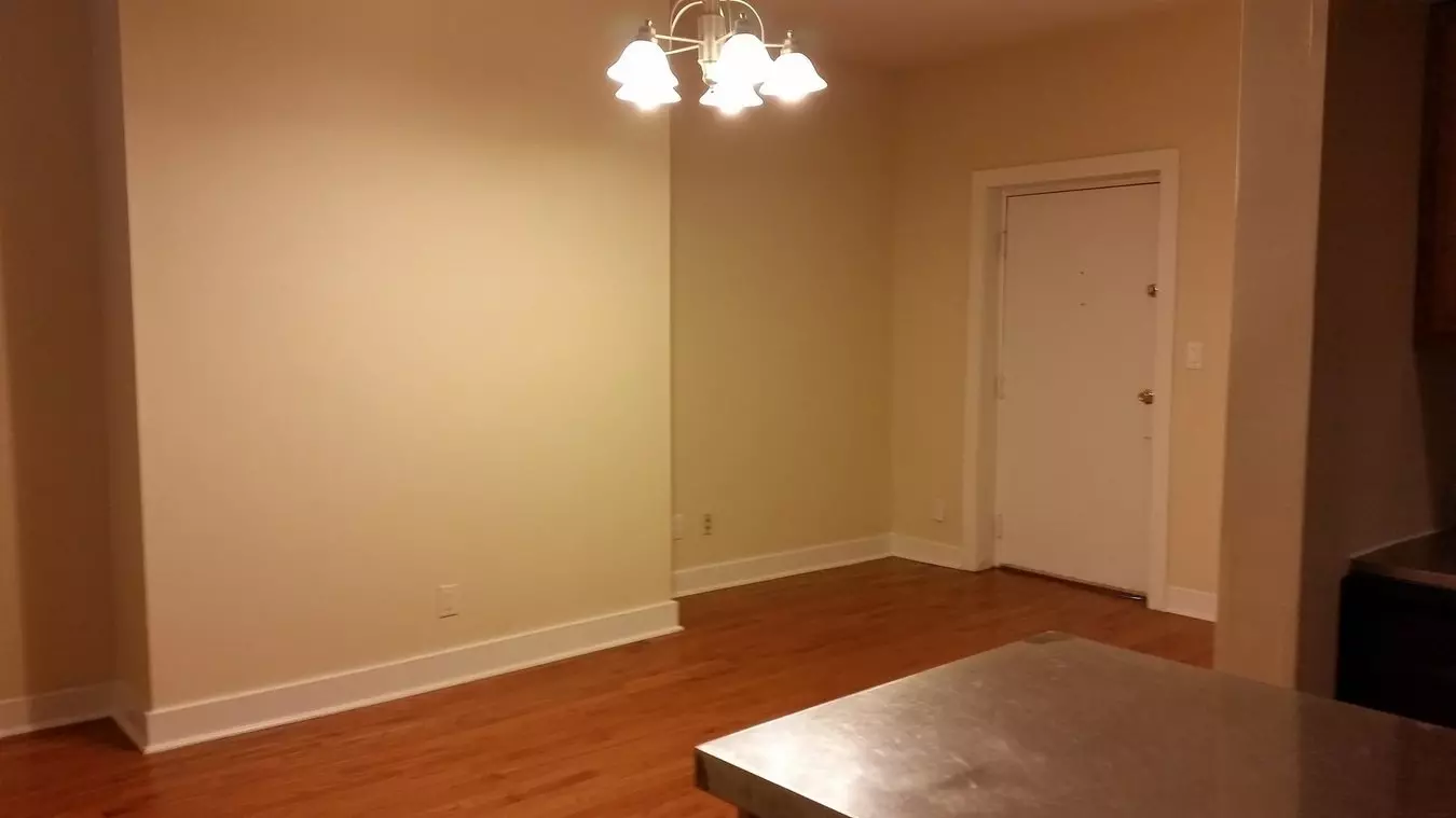 1121-23 Broadway Apartment for rent in Cincinnati, OH