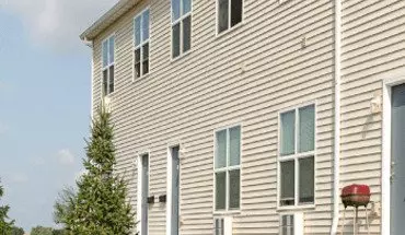 2 of 5 AHGH Townhomes Apartment for rent in Milwaukee, WI