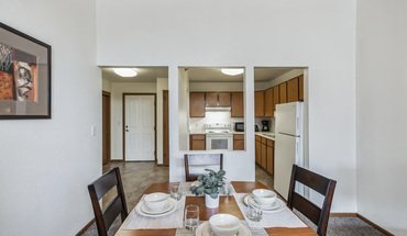 Lincoln School Apartment for rent in Racine, WI