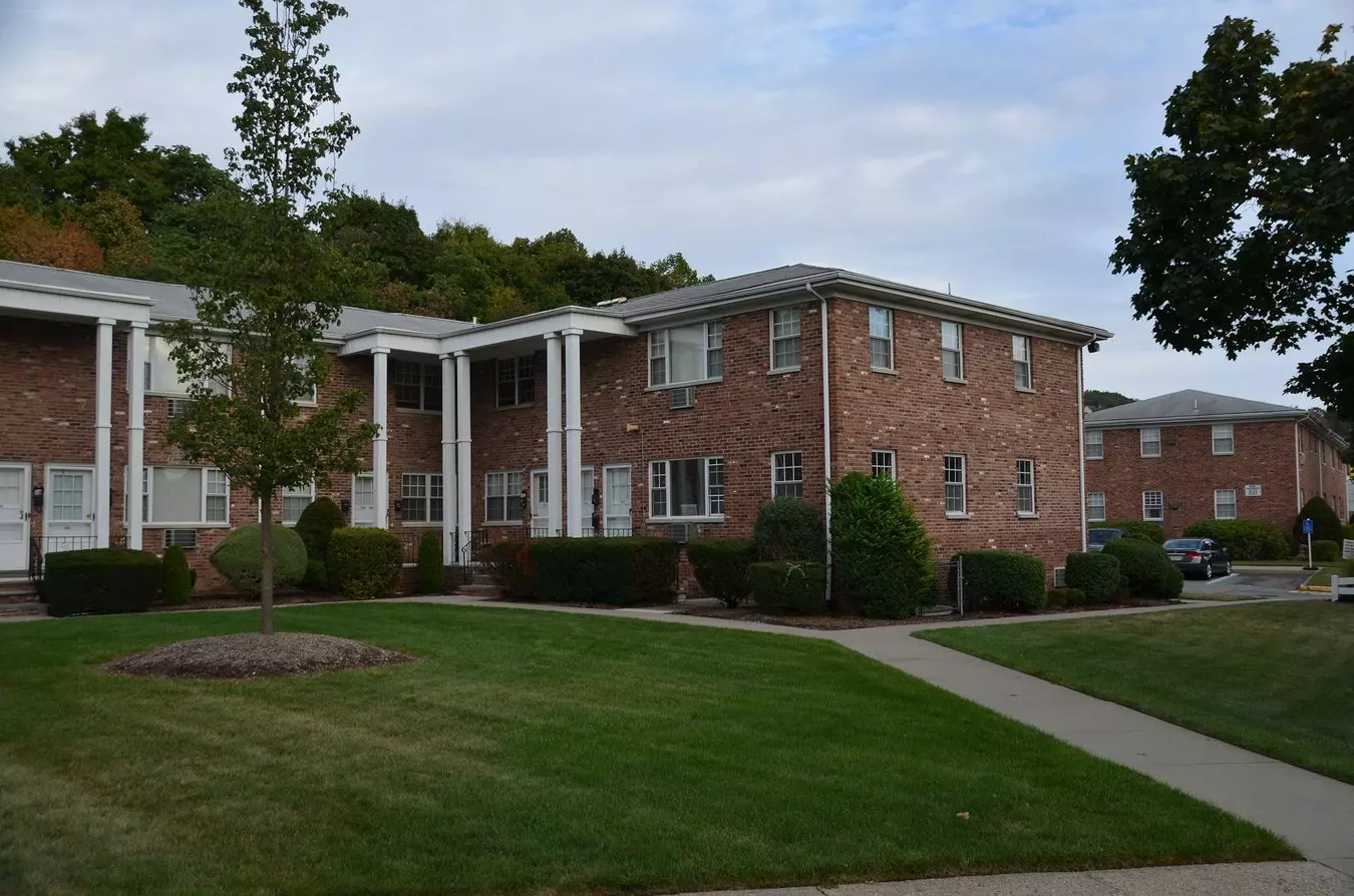 Pompton Hills Apartment for rent in Pompton Lakes, NJ
