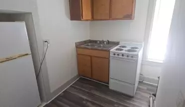 3 of 18 652 Main Apartment for rent in Bennington, VT