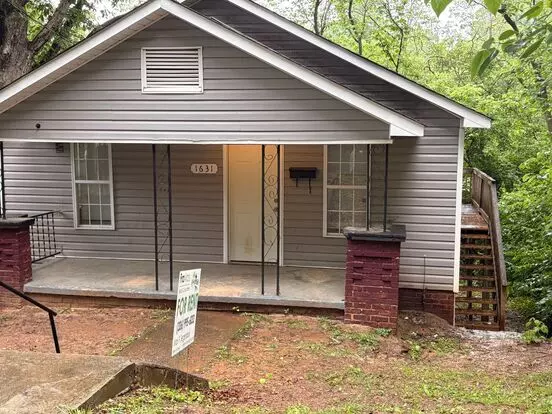 Live At 1631 Harrison Ave — A Charming 3-bedroom, 1-bath Home For Rent In Winston-salem! Apartment for rent in Winstonsalem, NC