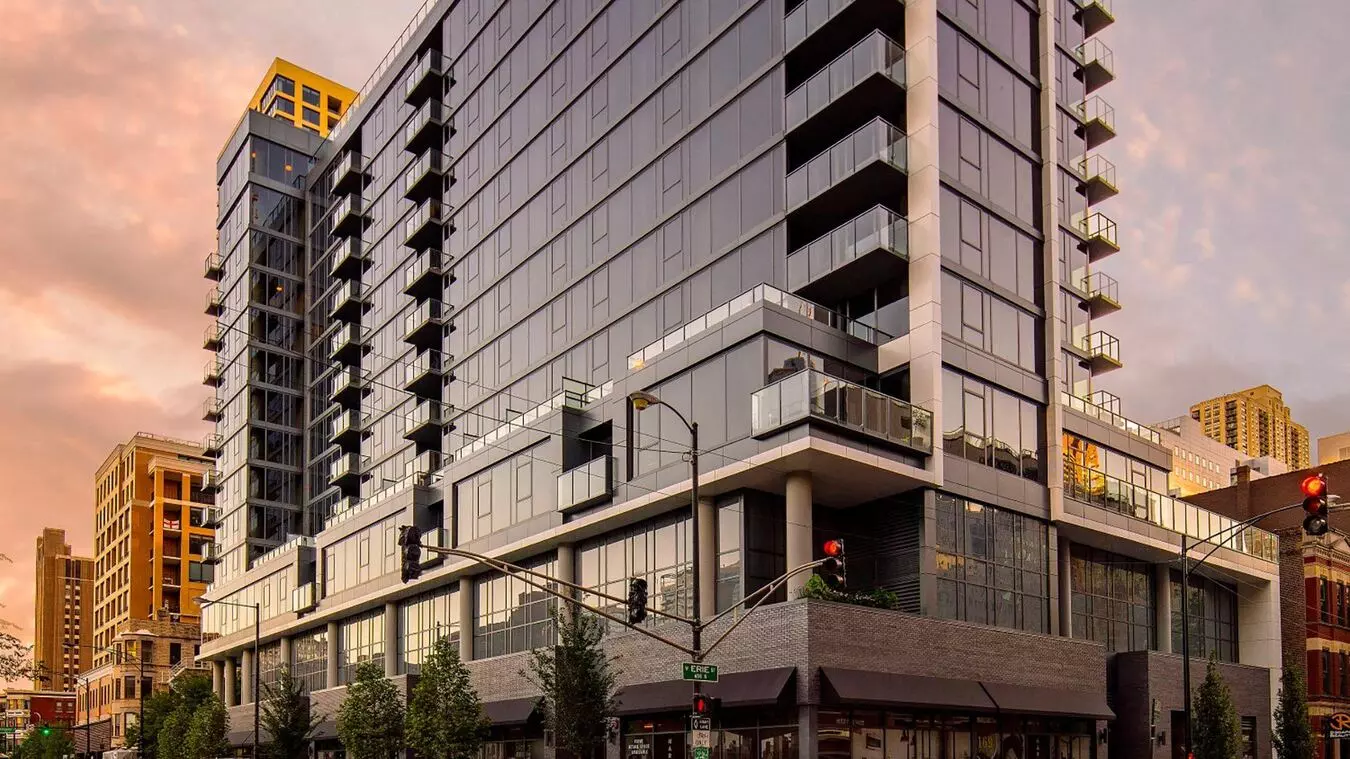 Marlowe Apartment for rent in Chicago, IL