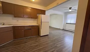 3 of 17 1133 W 127th Pl Apartment for rent in Calumet Park, IL