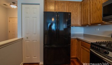 2486 Golf Ridge Cir Apartment for rent in Naperville, IL