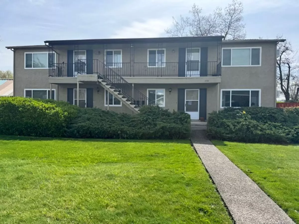 350 Alder Apartment for rent in Central Point, OR