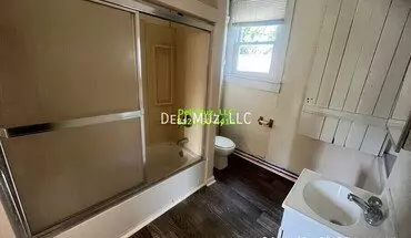 3 of 8 755 S Governor Apartment for rent in Evansville, IN