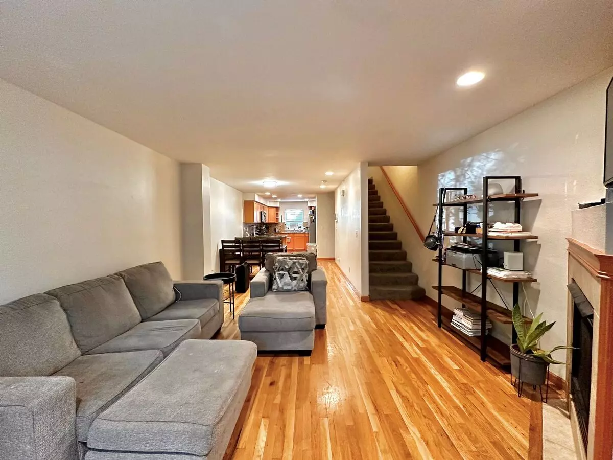 Modern 3br | 2.5ba Townhome With Private Terrace & Balcony House for rent in Seattle, WA