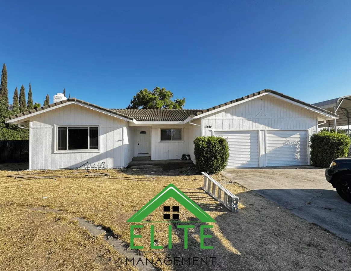 A Charming Single Story Ranch Residence House for rent in Elk Grove, CA