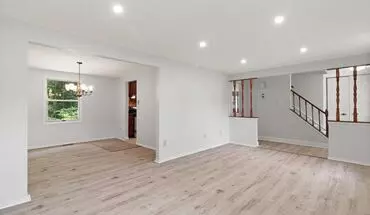 3 of 30 Gorgeous 4-bedroom Colonial In Sought-after Newington Forest! House for rent in Springfield, VA