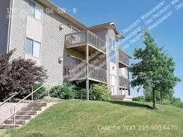 130 Jacolyn Dr SW Apartment for rent in Cedar Rapids, IA