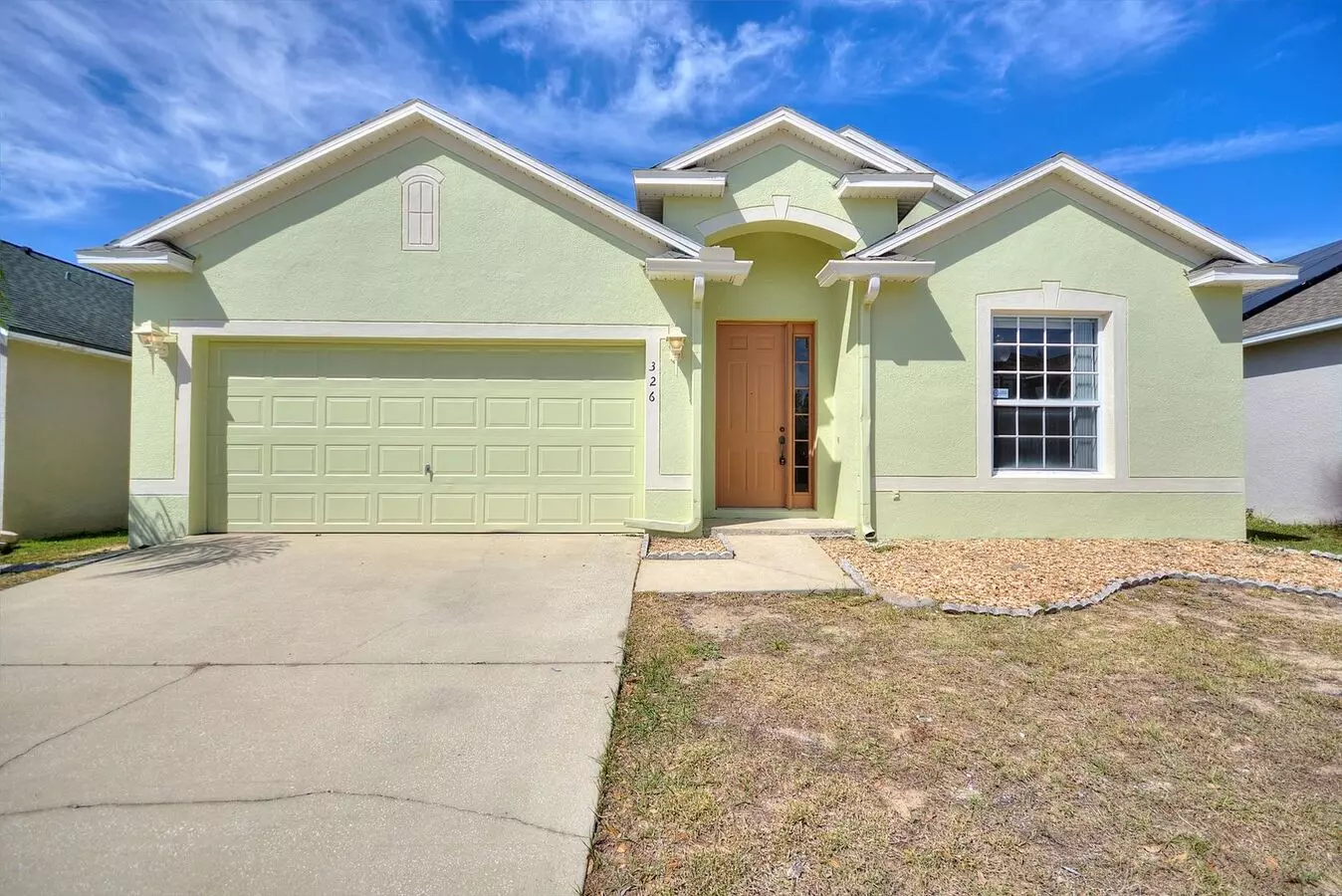 Move-in Ready! Spacious 4-bedroom Home In Gated Sunset Ridge! House for rent in Davenport, FL