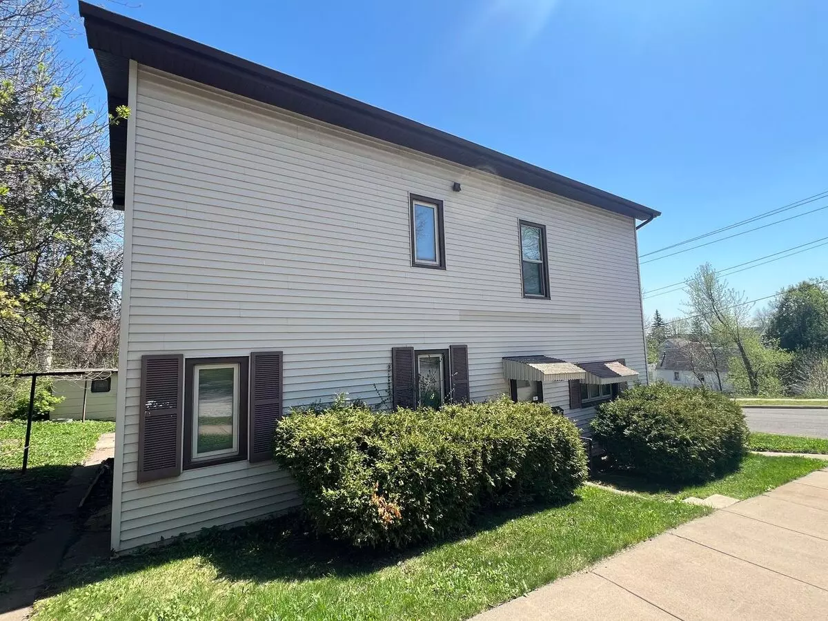 732 N 23rd Ave W Apartment for rent in Duluth, MN