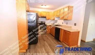 3 of 18 942 Main St NW Apartment for rent in Elk River, MN